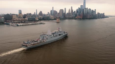 Uss-New-York-(Lpd-21)-Sends-A-Special-Message-To-New-York-City-By-Spelling-Out-Ði-_-Ny„-On-The-Ship_s-Flight-Deck-At-The-Conclusion-Of-2019-Fleet-Week-New-York-(Fwny)-May-28
