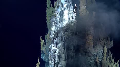 Hydrothermal-Vents-From-2016'S-Deepwater-Exploration-Of-The-Marianas