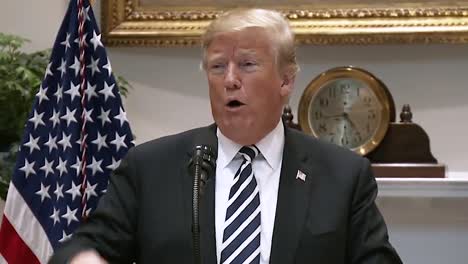 President-Trump-Speaks-About-The-Tough-People-In-The-Migrant-Caravan-And-Women-Wanting-Border-Security-2018