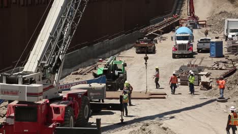 Us-Army-Engineers-Install-The-Final-Section-Of-The-San-Diego-Border-Wall