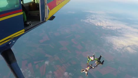 Skydivers-Jump-From-A-Plane-In-This-Adrenaline-Extreme-Sports-Scene