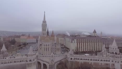 Antena-Sobre-El-Horizonte-De-Budapest-Hungría