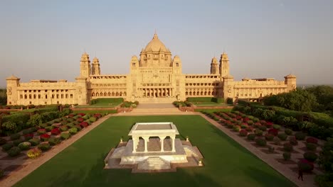 An-vista-aérea-view-shows-the-Umaid-Bhawan-Palace-and-its-grounds-in-Jodhpur-India-with-special-focus-on-its-trees