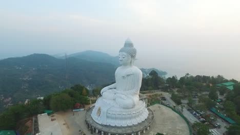 An-vista-aérea-view-shows-The-Great-Buddha-of-Phuket-located-in-Phuket-Thailand-at-sunset-2