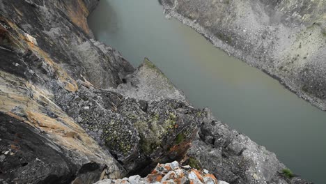 Looking-down-cliff-to-river-below