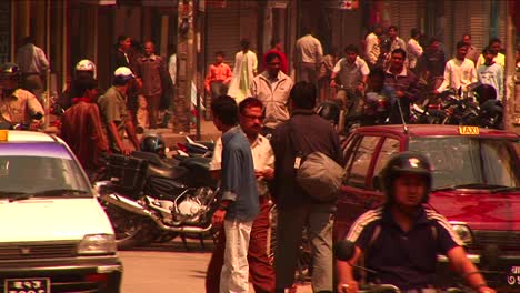 Driving-through-busy-streets-of-Kathmandu