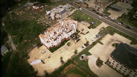 Aufnahmen-Vom-Tornado-Im-April-2014,-Der-Tupelo-Mississippi-Traf-1