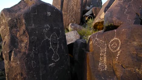 The-Three-Rivers-Petroglyph-Site-In-New-Mexico-1