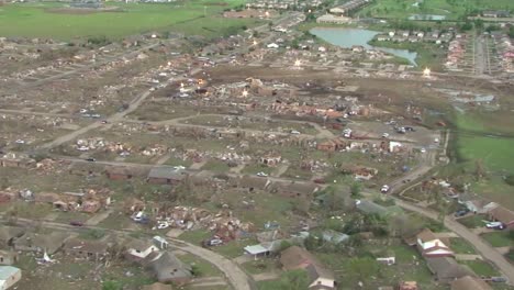 Luftaufnahmen-Vom-Moore-Oklahoma-Tornado-2