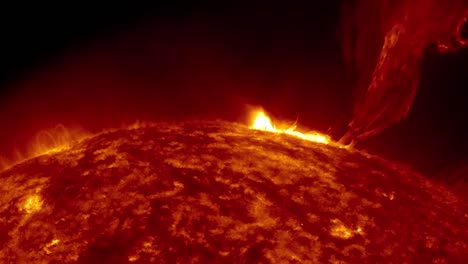 Nasa-Animation-Of-The-Sun-Shows-Formation-Of-A-Solar-Flare-2