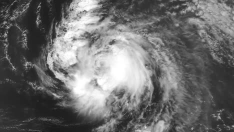 Eine-Wetterkarte-Verfolgt-Hurrikan-Danielle