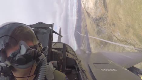 Pov-From-Inside-Of-A-Fighter-Jet-As-It-Flies-In-Formation-2