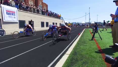 Handicapped-And-Disabled-Veteran-Soldiers-Compete-In-Track-And-Field-Wheelchair-Races-In-The-Air-Force-Wounded-Warrior-Games