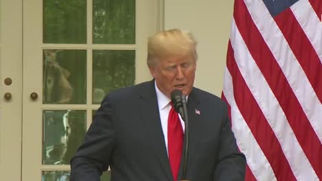Us-President-Donald-Trump-At-A-Joint-Press-Conference-With-European-Commission-Jeanclaude-Juncker-At-The-White-House-Discusses-Trade-Policy-1