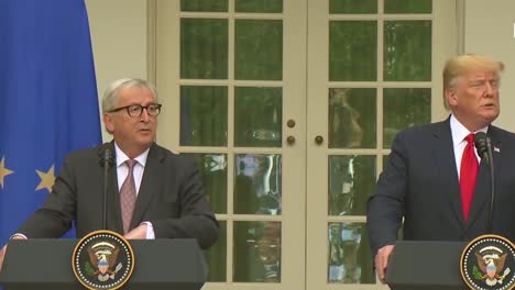 Us-President-Donald-Trump-At-A-Joint-Press-Conference-With-European-Commission-Jeanclaude-Juncker-At-The-White-House-Discusses-Trade-Policy-3