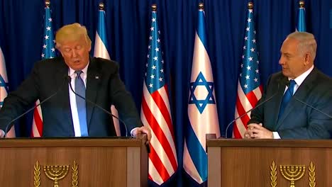 El-Presidente-Estadounidense,-Donald-Trump,-Y-El-Primer-Ministro-De-Israel,-Benjamin-Netanyahu,-Intercambian-Comentarios-Durante-La-Visita-Presidencial-A-Jerusalén-4