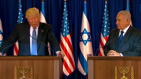 El-Presidente-Estadounidense,-Donald-Trump,-Y-El-Primer-Ministro-De-Israel,-Benjamin-Netanyahu,-Intercambian-Comentarios-Durante-La-Visita-Presidencial-A-Jerusalén-7