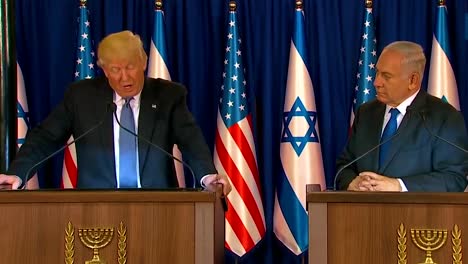 El-Presidente-Estadounidense,-Donald-Trump,-Y-El-Primer-Ministro-De-Israel,-Benjamin-Netanyahu,-Intercambian-Comentarios-Durante-La-Visita-Presidencial-A-Jerusalén-9