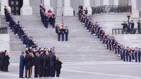 2018-Honor-Guard-Descend-The-Steps-At-The-Us-Capitol-Building-With-Flag-Draped-Coffin-During-The-State-Funeral-For-President-George-H-W-Bush