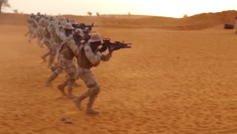 Us-Forces-Train-Police-And-Army-Troops-From-West-Africa-Niger-Burkina-Faso-And-Senegal-In-Desert-Warfare-Weapons-And-Commando-Tactics-1