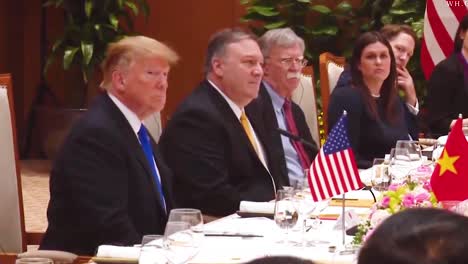 El-Presidente-De-Estados-Unidos,-Donald-Trump,-Se-Reúne-Con-El-Presidente-De-Corea-Del-Norte,-Kim-Jong-Un,-En-Una-Cumbre-En-Vietnam-12
