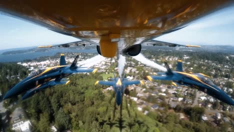 Los-ángeles-Azul-Marino-De-Estados-Unidos-Vuelan-Sobre-Seattle-En-El-Boeing-Seafair-Air-Show