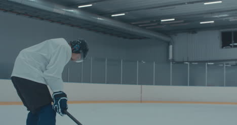 Ice-Hockey-Practice-16