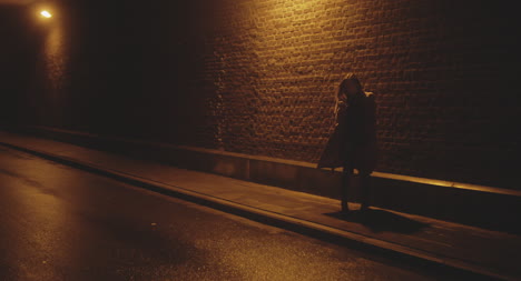 Woman-in-the-Street-at-Night-02