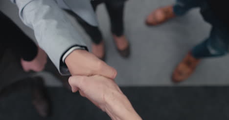 Business-Handshakes