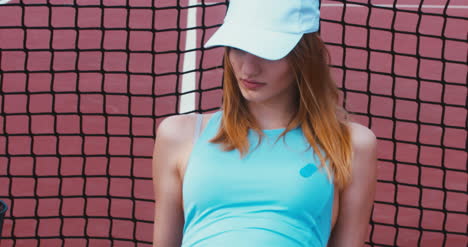 Tennis-Girl-Close-Up-05