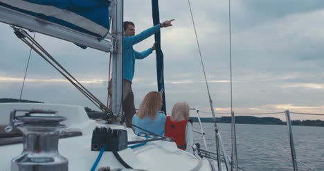 Family-on-Sailboat-04