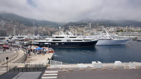 Monaco-Harbor-With-Tourists