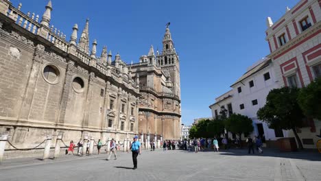 Seville-Cathedral-With-Giralda-Tower