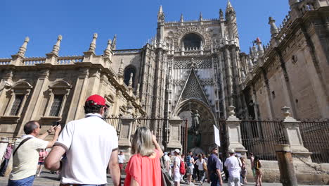 Seville-Cathedral-With-Tourists