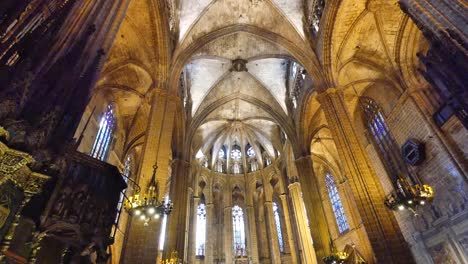 Spain-Barcelona-Cathedral-Gothic-Interior-View