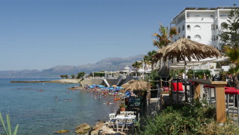 Griechenland-Kreta-Ägäis-Mit-Hotels-Und-Cafés