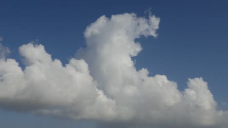 Greece-Santorini-Cumulus-Cloud-Rising