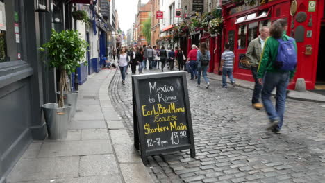 Ireland-Dublin-Temple-Bar-Cafe-Sign