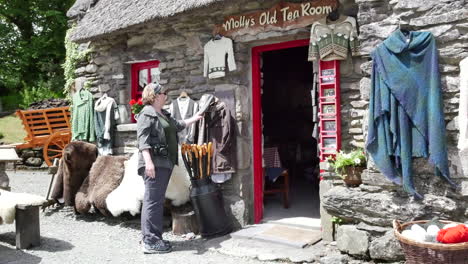 Ireland-County-Kerry-Tourist-Shopping-For-Crafts