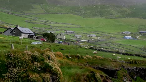 Ireland-Dingle-Peninsula-Farm-Buildings