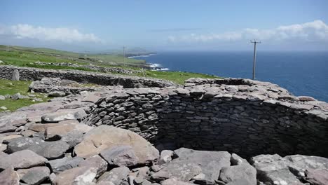 Ireland-Dingle-Peninsula-Ring-Of-Stone-