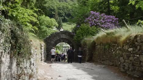 Irland-Glendalough-The-Gateway-Vergrößern