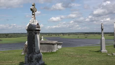 Ireland-Clonmacnoise-Tombstones-Above-The-River-Shannon