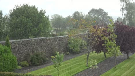Irland-Regen-In-Der-Grafschaft-Offaly