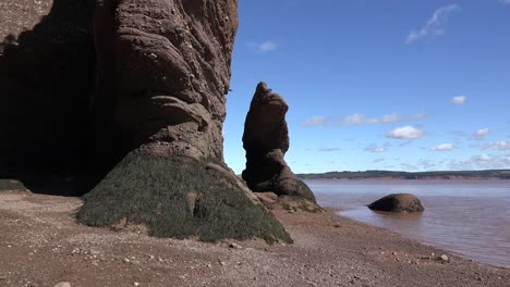 Kanada-Neugierige-Felsen-Bei-Hopewell-Rocks