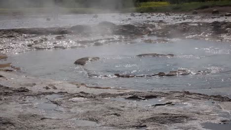 Iceland-Haukadalur-Strokkur-Geyser-Moving-In-Hole-With-Boy