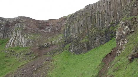 Northern-Ireland-Giants-Causeway-Cliffs-And-Erosion