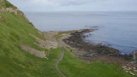 Northern-Ireland-Giants-Causeway-Rocky-Shore-