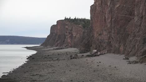 Canada-Nova-Scotia-Cliffs-And-Bay-Of-Fundy-Beach