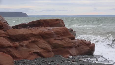 Kanada-Nova-Scotia-Roter-Sandstein-An-Der-Küste